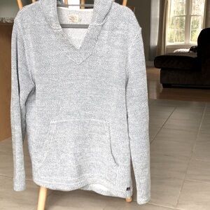 Men’s Faherty Whitewater Hoodie. Size Medium.